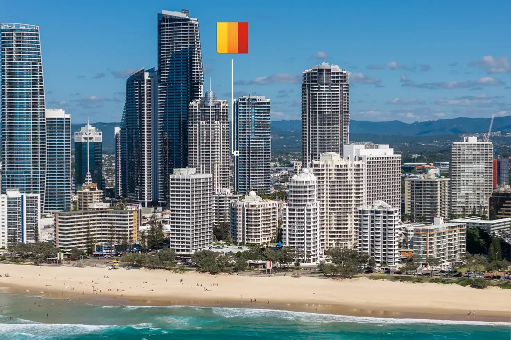 Surfers Paradise 2房  Elevated Two-Bedroom Residence with Ocean, Skyline and Hinterland Views