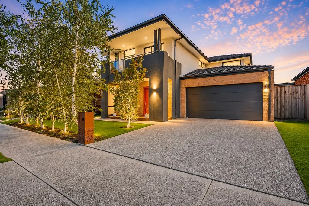 Doreen 5 Slaapkamer 5 Bedroom Luxury Family Home in the Heart of Laurimar