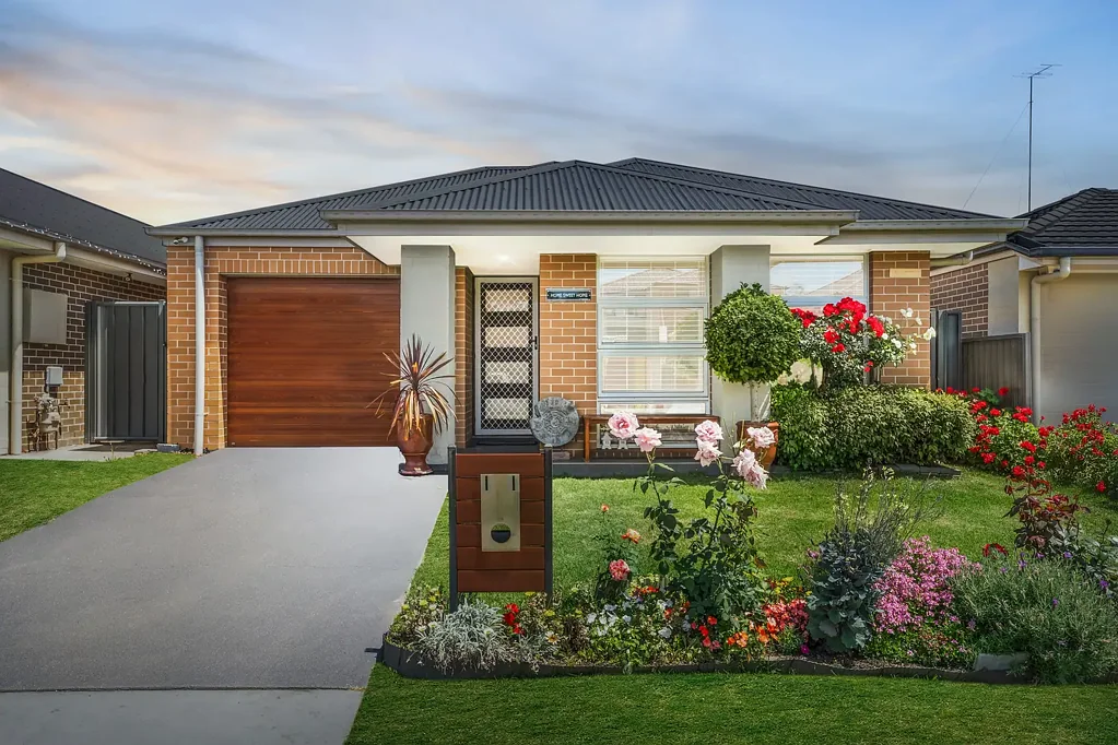11 Oriri Avenue, Glenmore Park, NSW 2745