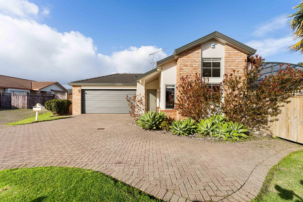 65 Sheriff Place, Randwick Park, Manukau City, Auckland