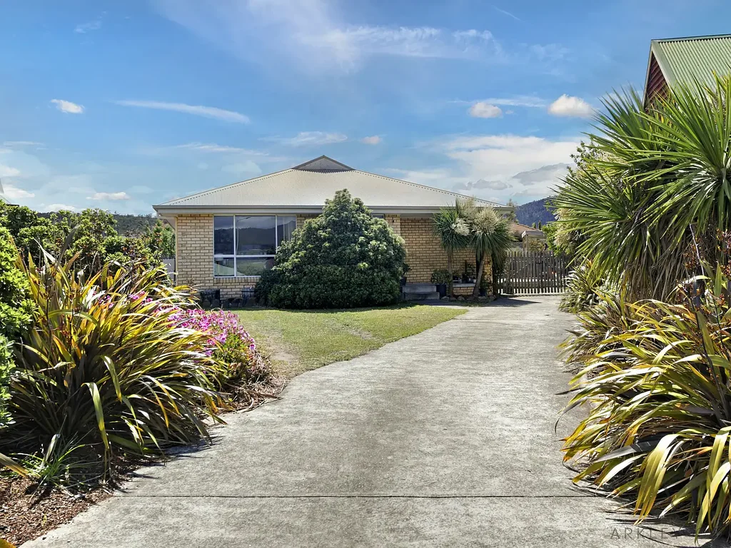 11 Cloak Place, Old Beach, TAS 7017