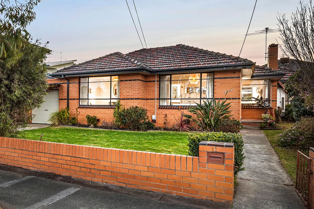 1 Osullivan Court, Fawkner, VIC 3060
