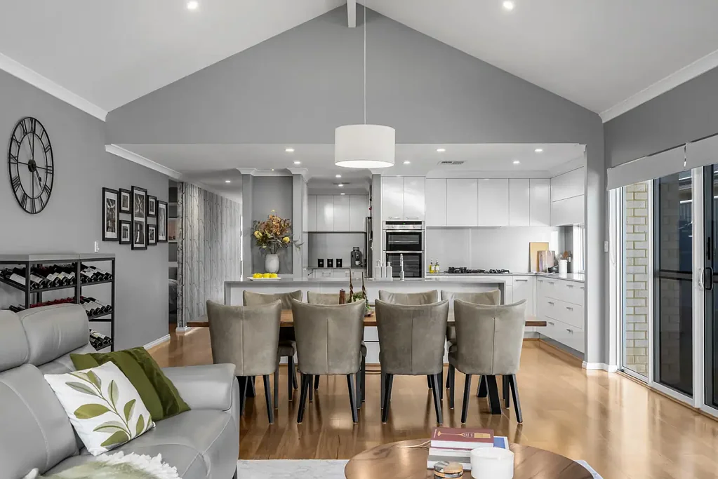 Wandi 3Kwarto Architectural Elegance Meets Family Luxury