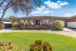 248 MacKenzie Street West, Kangaroo Flat