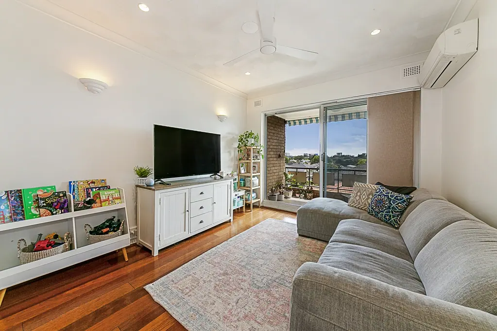 Great sized apartment in fantastic location