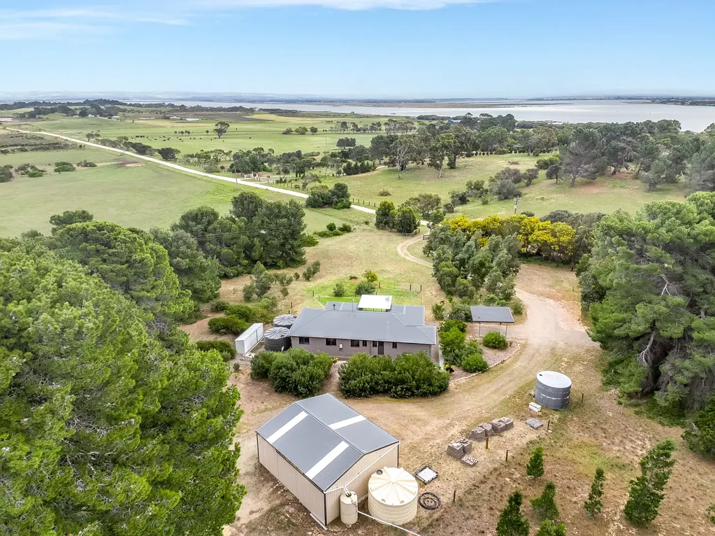 Hindmarsh Island 4कमरा Escape to your private Acreage Retreat!