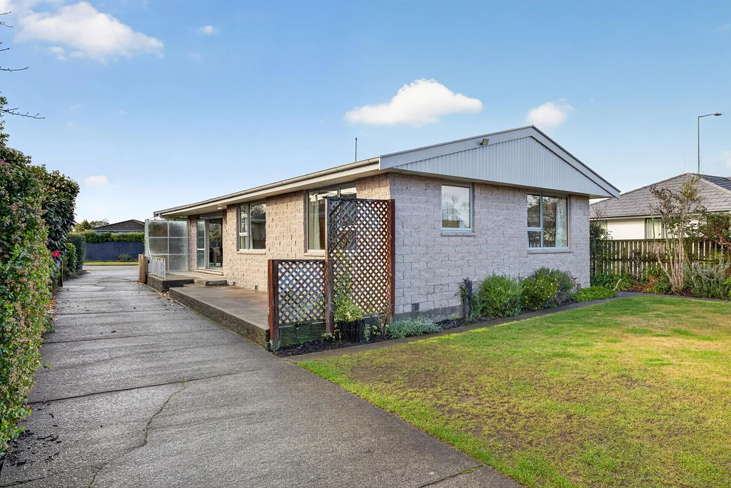 Parklands 3 Bedroom The Perfect Family Package!