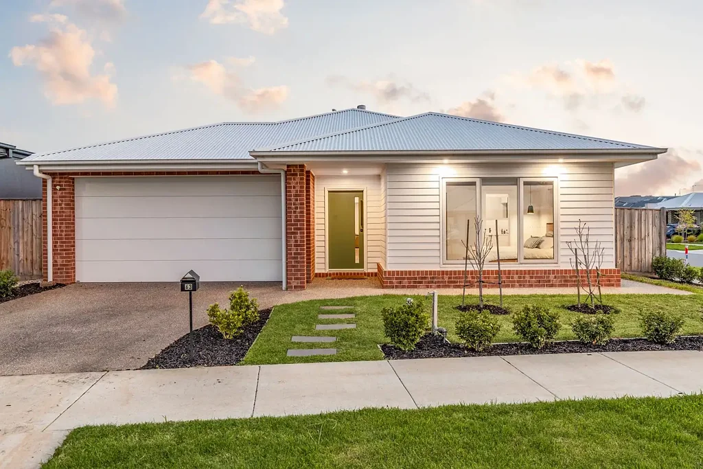 63 Buchanan Boulevard, Armstrong Creek, VIC 3217