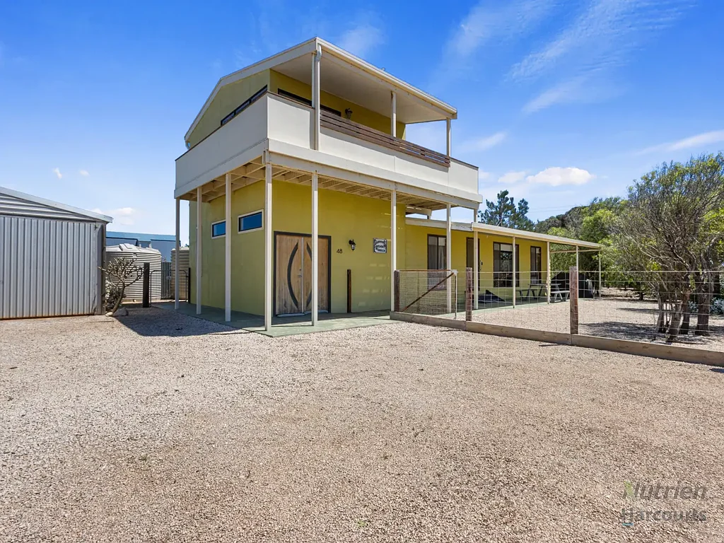 Port Moorowie 4房  Sweeping Sea Views Steps From The Beach