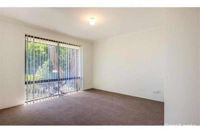 8 KANGAROO PAW DR, GREENFIELDS WA 6210, 0部屋, 0バスルーム, House