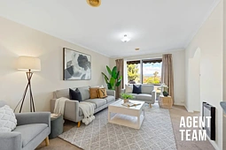 8 Goddard Crescent, Holt