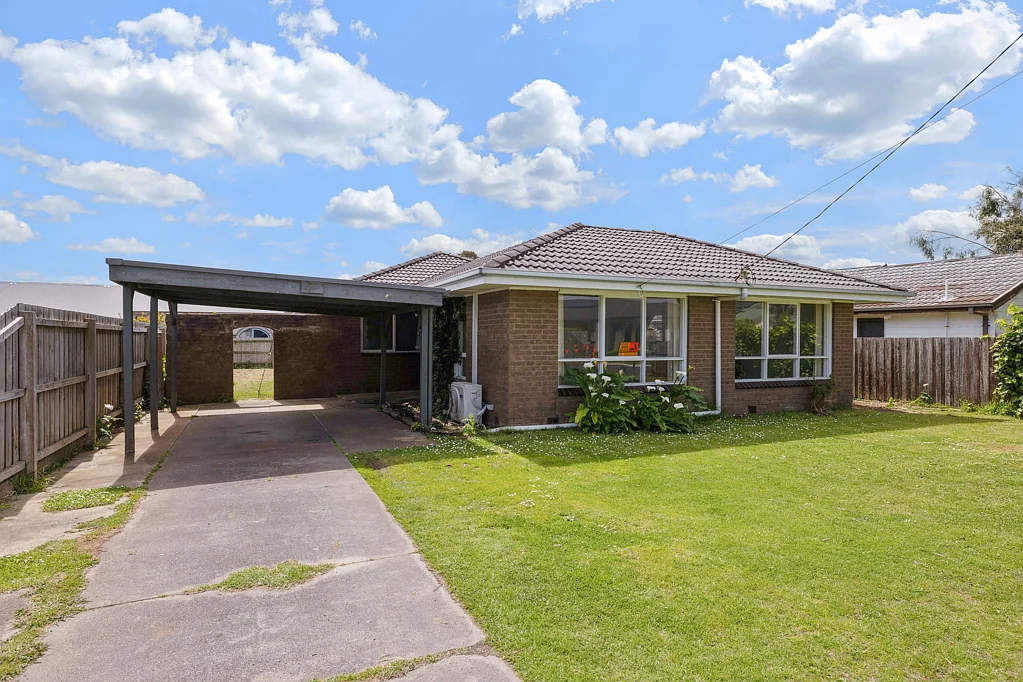 18 St Georges Road, Cowes, VIC 3922