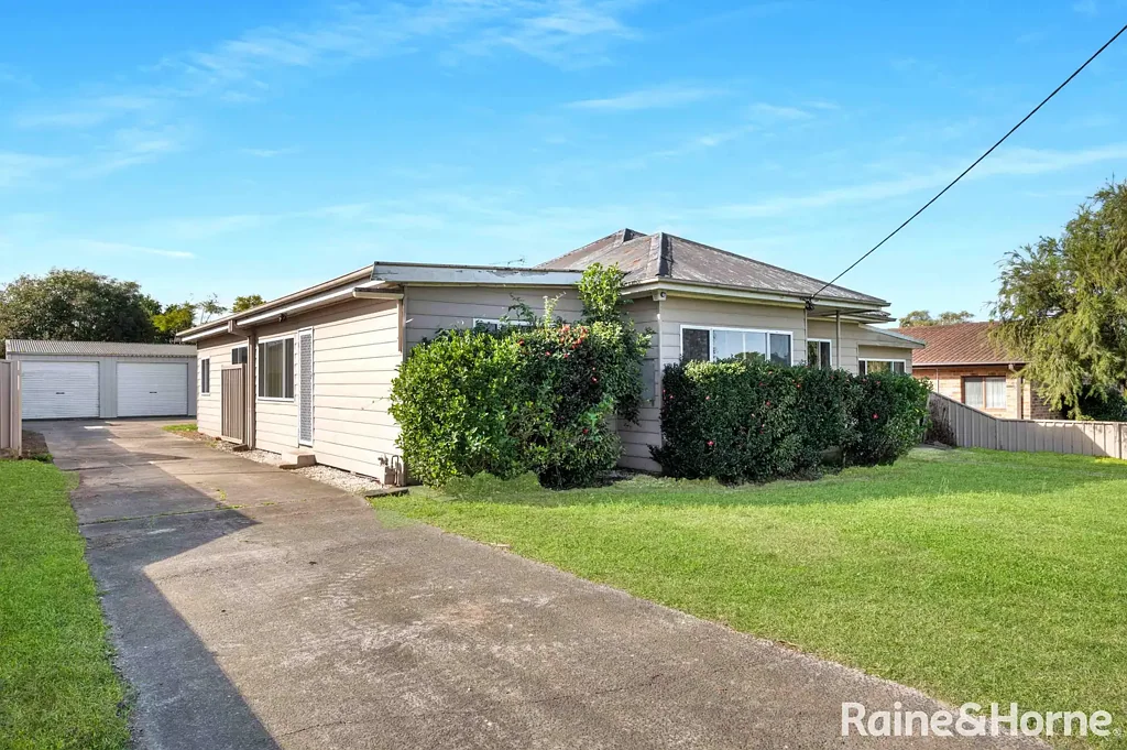 North Nowra 5ਬੈੱਡਰੂਮ 5 Bedrooms Plus Study
