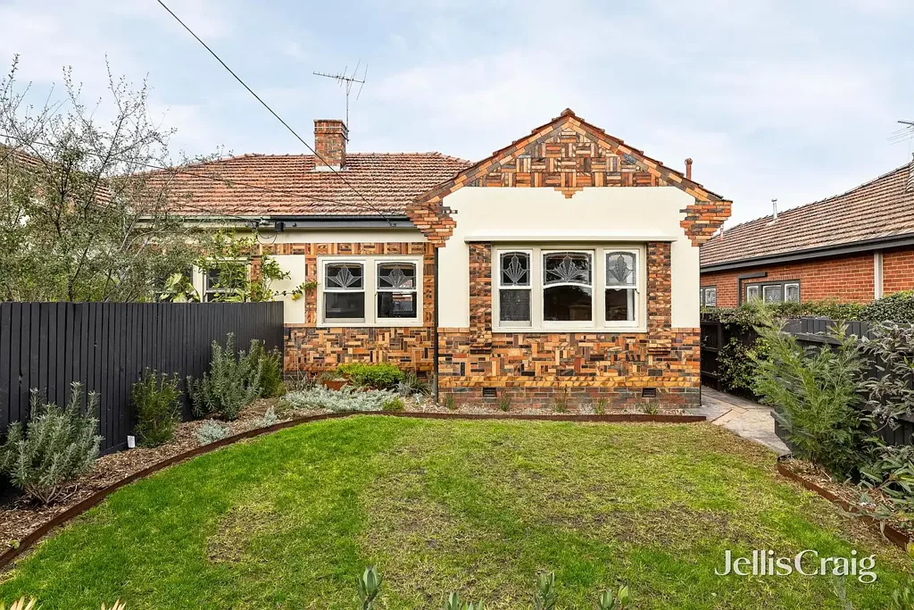 17 Woornack Road, Carnegie, VIC 3163