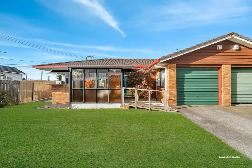 Mount Roskill 2ห้องนอน Classic Charm Meets Everyday Convenience!
