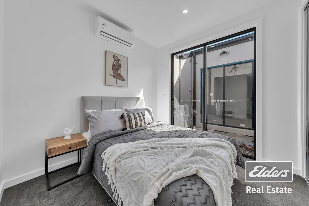 11 Duo Walk, Werribee, VIC 3030
