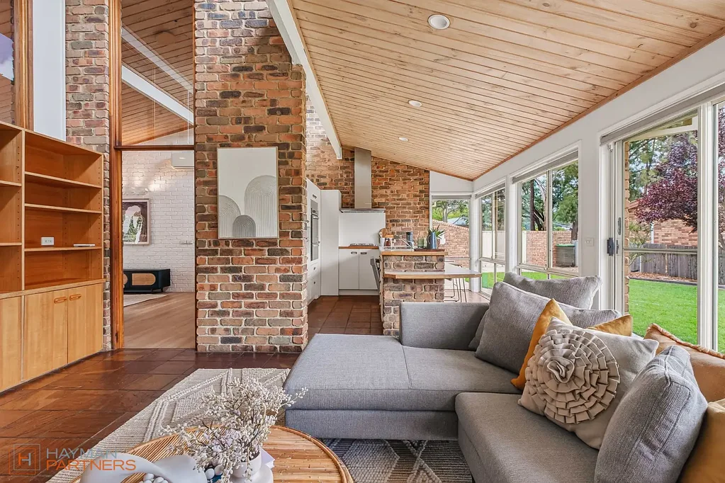 31 Phillipson Crescent, Calwell, ACT 2905