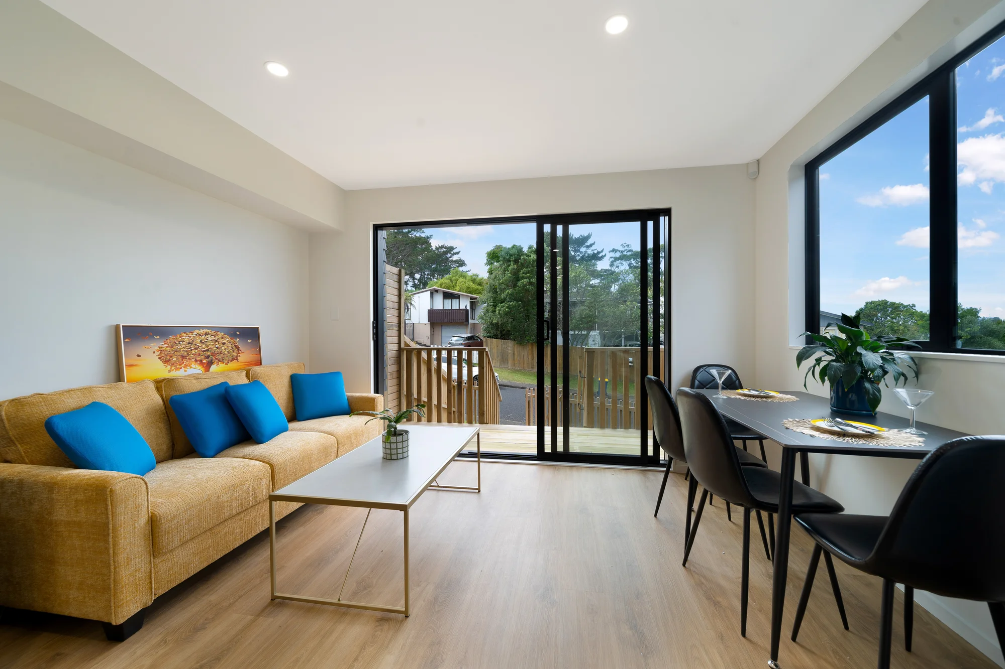 Massey 2Phòng ngủ Affordable Brand New 2 Bed 2 Bath + Carport