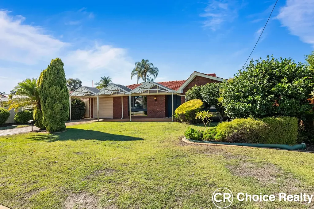 Bull Creek 3 Bedroom Spacious Family Home! Large 731sqm Block! Central Location!