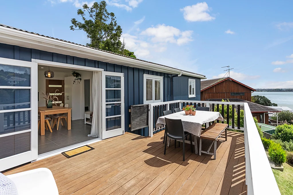 101 Island Bay Road, Beach Haven, North Shore City, Auckland