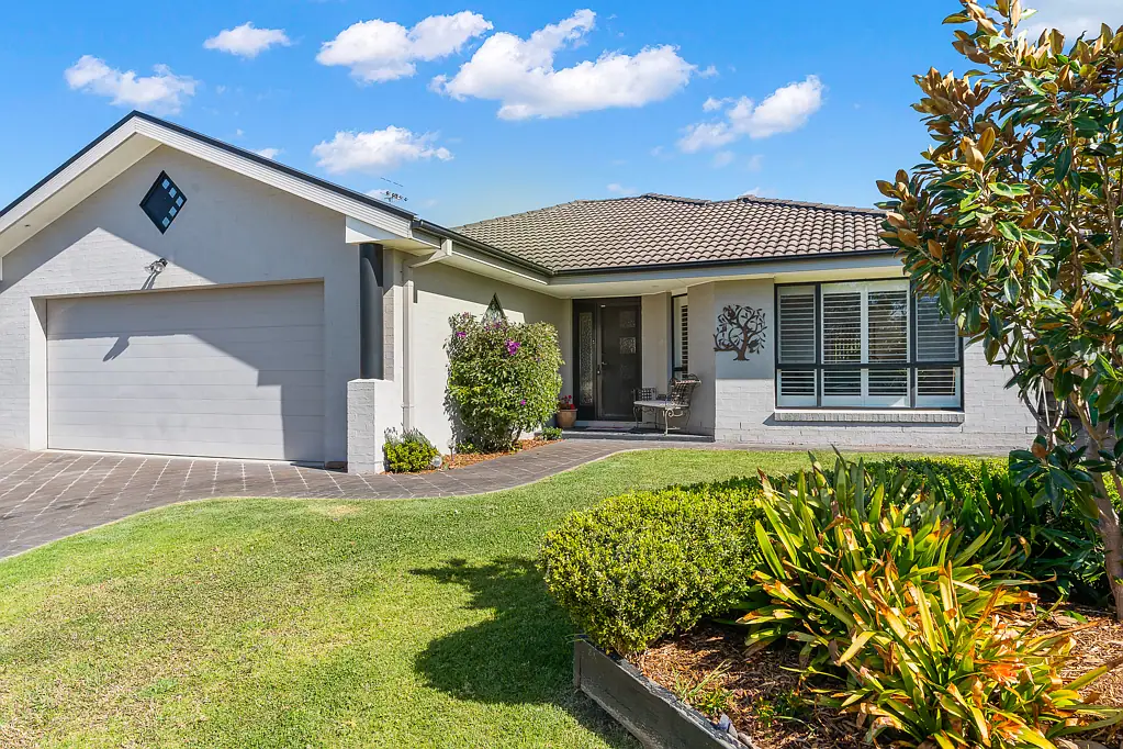 17 Royal Mantle Drive, Ulladulla, NSW 2539