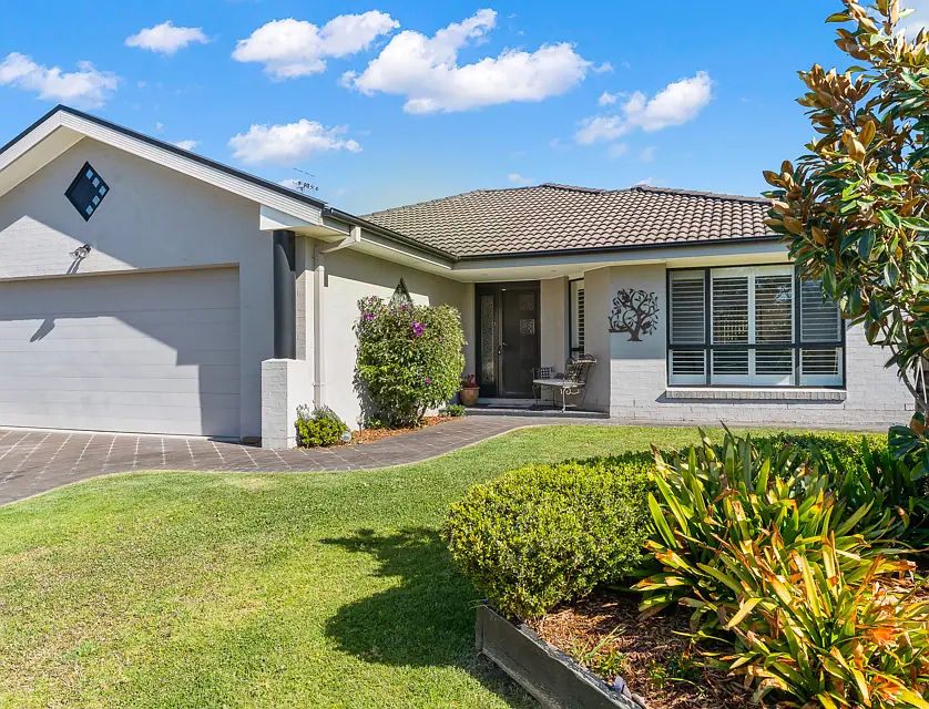 17 Royal Mantle Drive, Ulladulla, NSW 2539, 4房, 2浴, House
