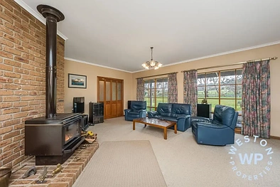17 Mappinga Road, Oakbank, SA 5243, 3 slaapkamers, 2 badkamers, Lifestyle Section