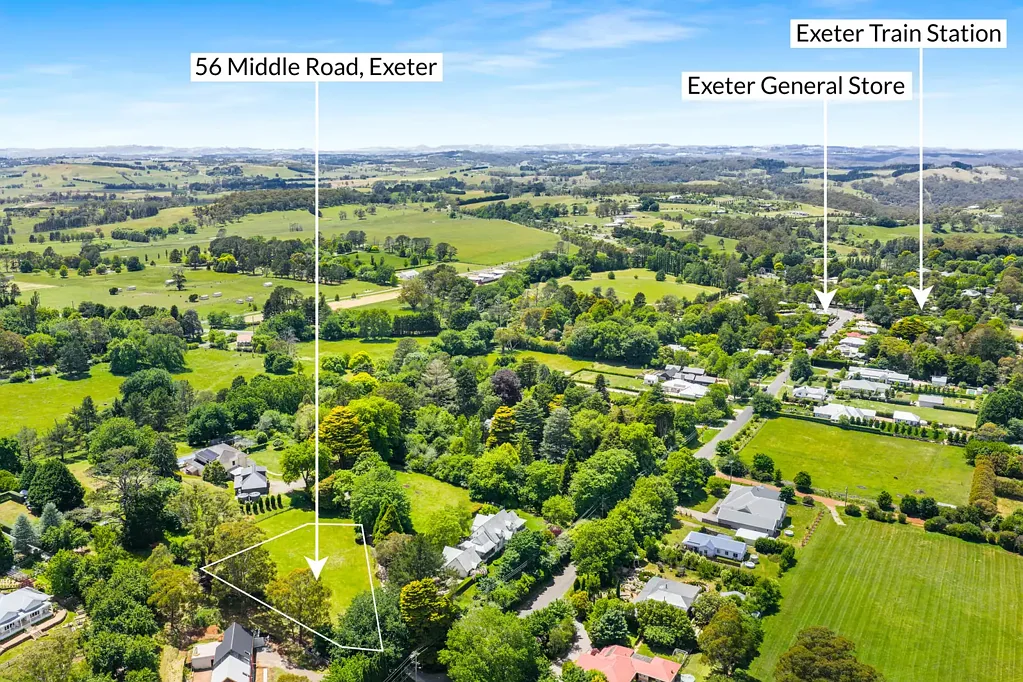 Exeter  A Private Haven in the Heart of Exeter - 2000m2