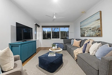 Silid Pahingahan - 4 Goris Close, Bittern, VIC 3918