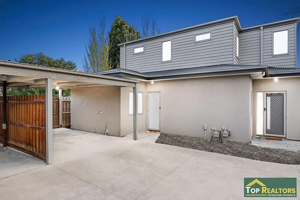 Corio 2房  Modern Townhouse with Private Master Retreat & Low-Maintenance Living
