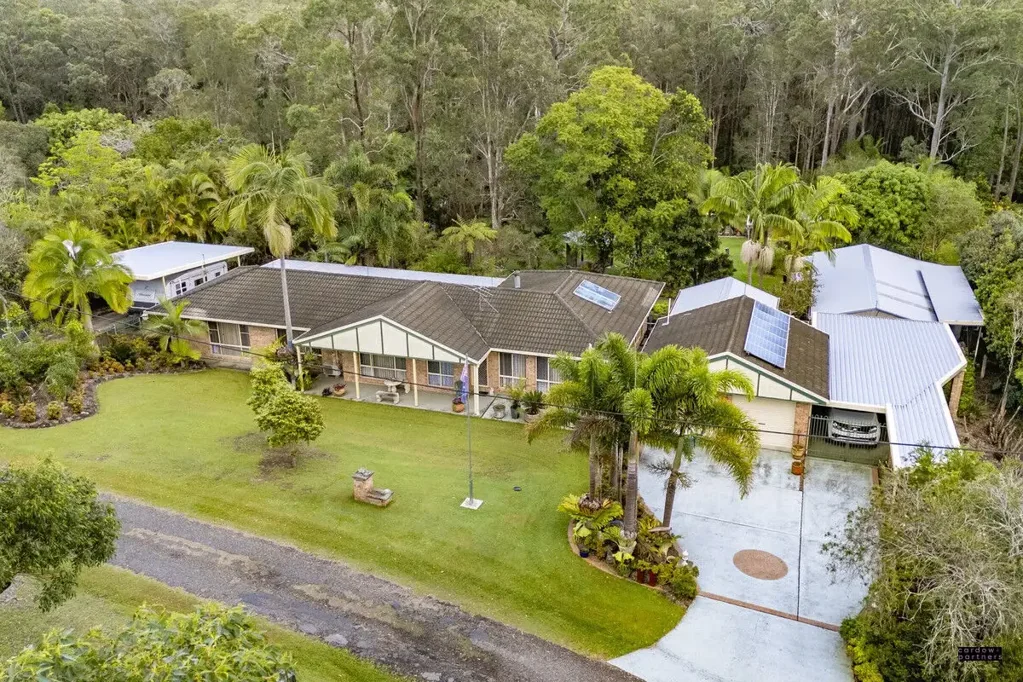 Urunga 4 Bedroom Spacious Family Entertainer