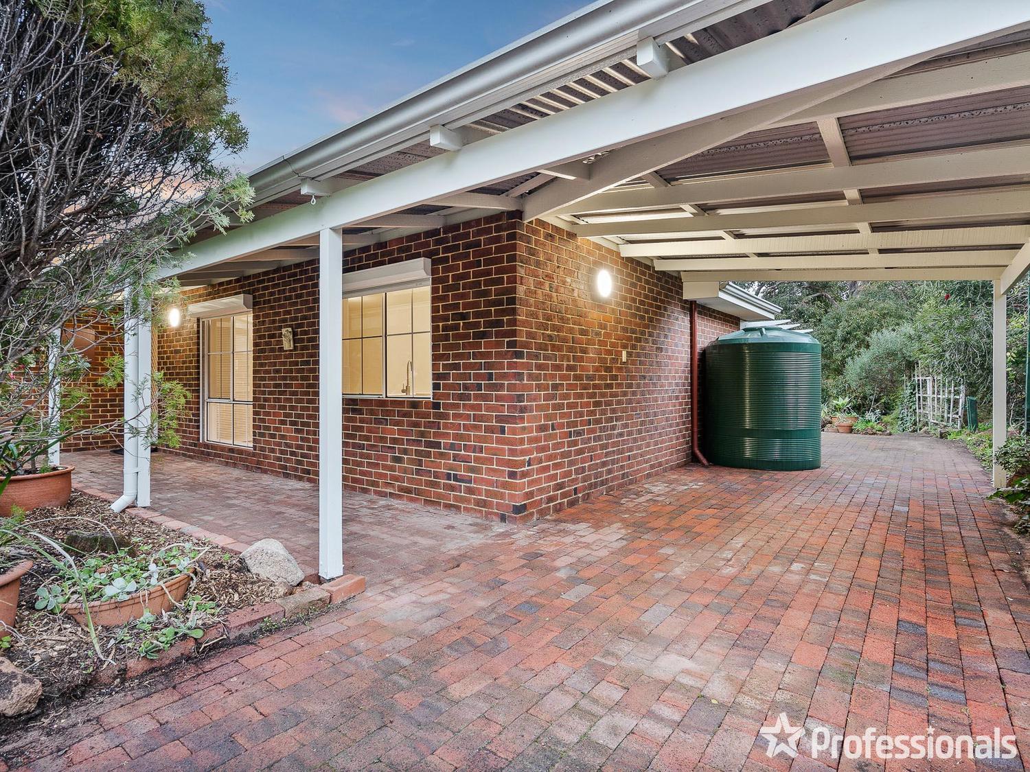 4 MILFORD CL, GOOSEBERRY HILL WA 6076, 0 Bedrooms, 0 Bathrooms, House