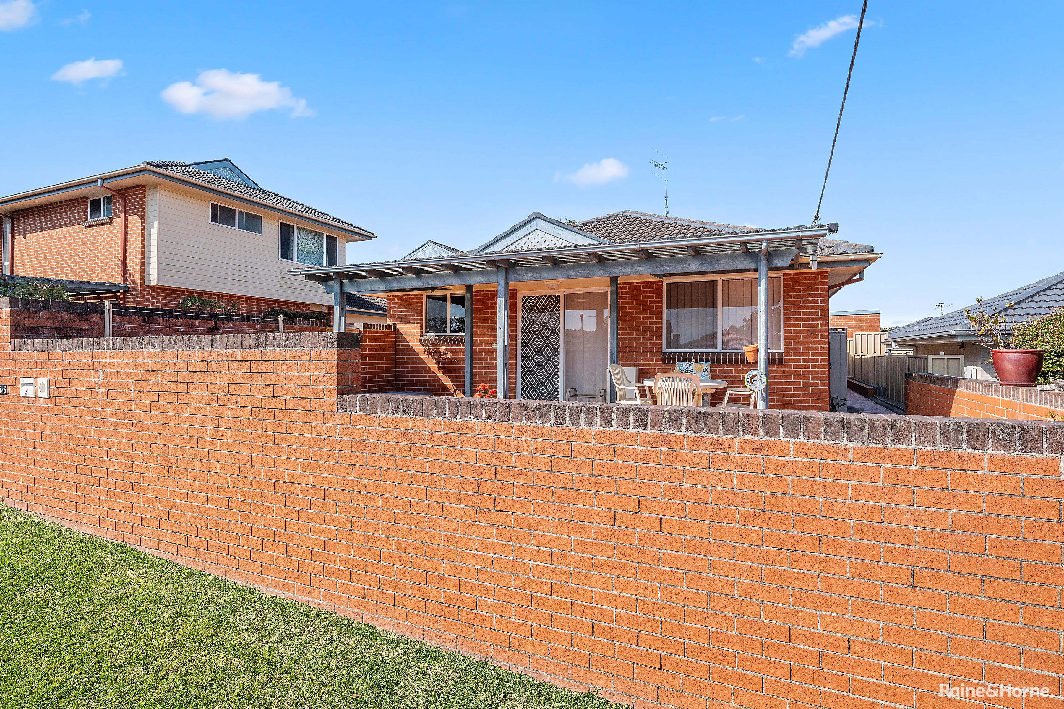 4-6 ROBB ST, BELMONT NSW 2280, 0 rūma, 0 rūma horoi, House