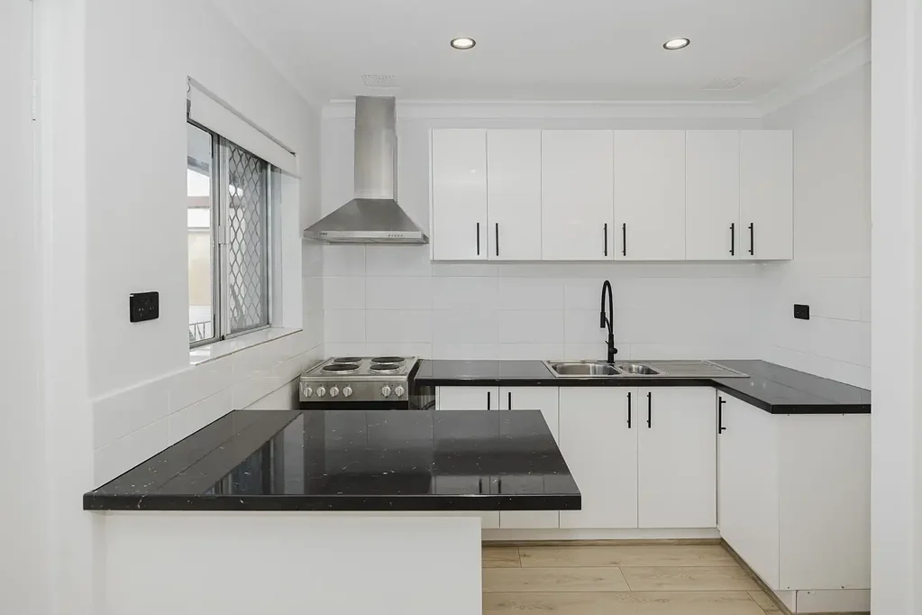 Neat and Tidy 2 x 1 in a Great Location