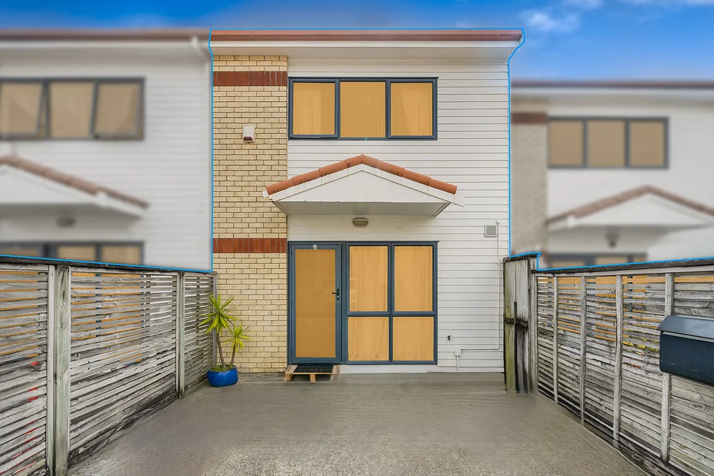 20/3 Ambrico Place, New Lynn, Waitakere City, Auckland
