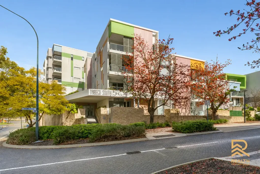 Rivervale 2 Bedroom Modern Living with a Riverside Lifestyle Awaits You!