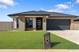 38 Hannah Crescent, Nagambie