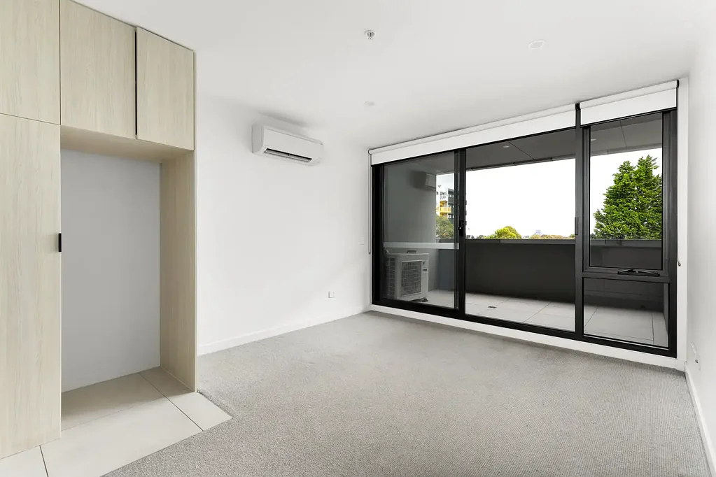 Urban Sanctuary, Close to Lifestyle Attractions!