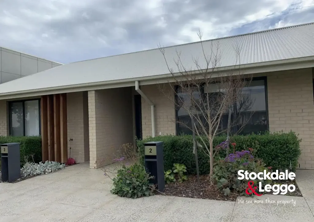 Stylish Two-Bedroom Home in Prime Greenvale Gardens Estate