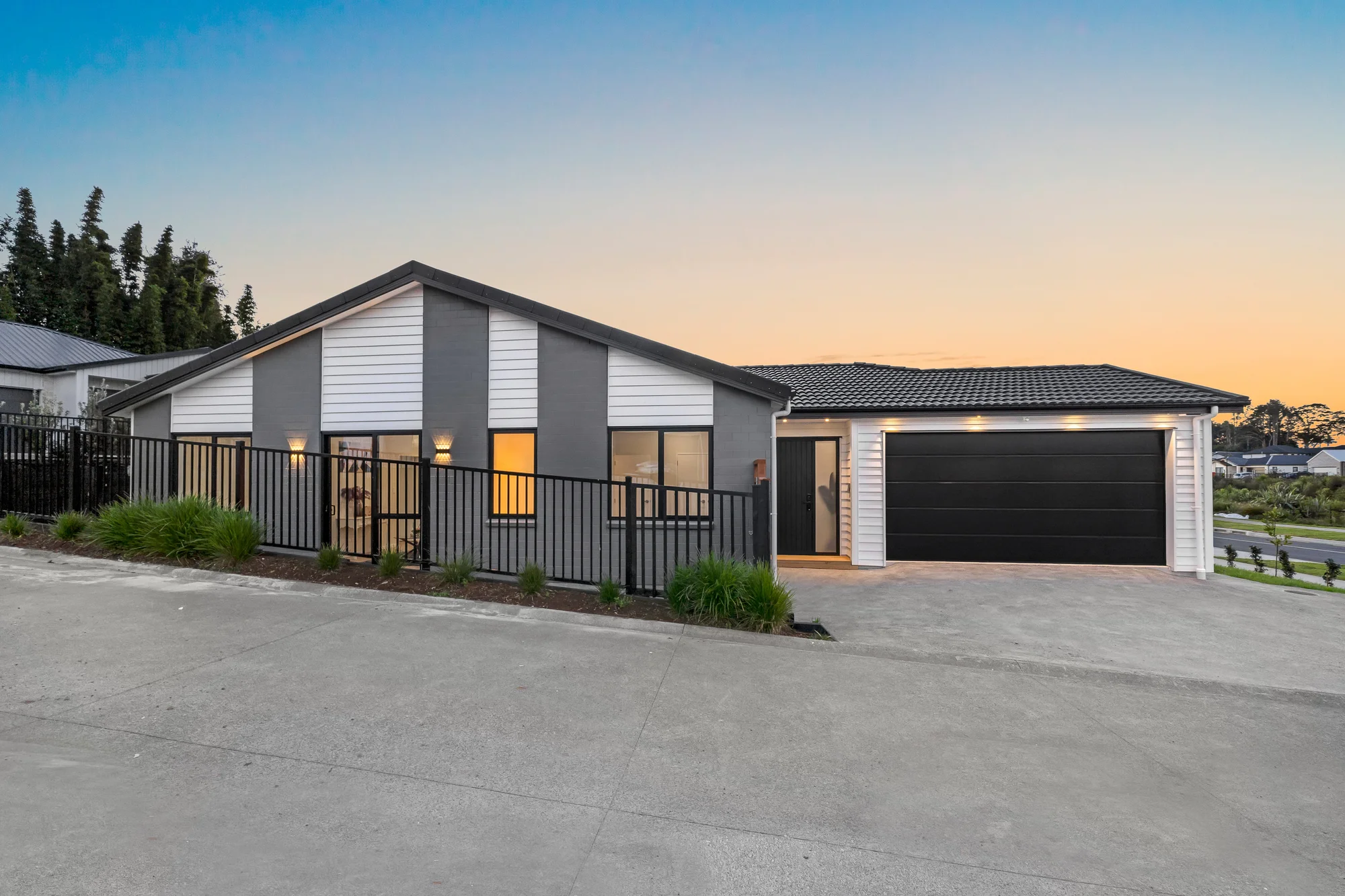 Pukekohe 5ห้องนอน Brand New 3+2 - Move-In Ready