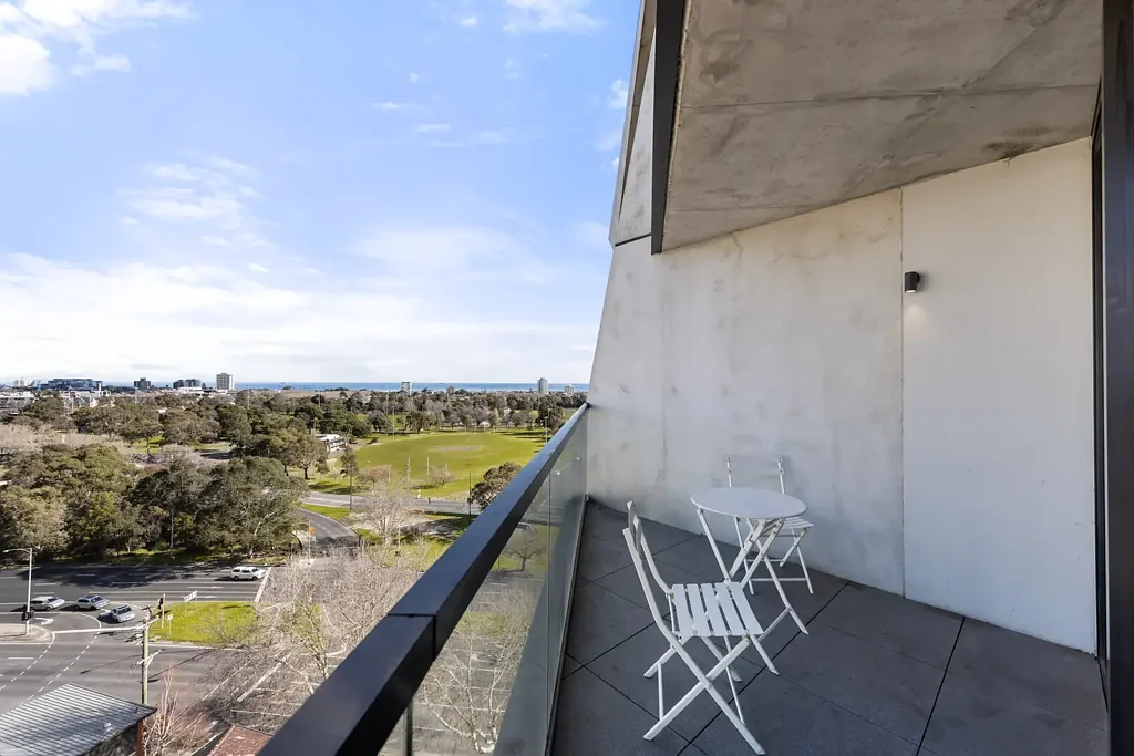 1104/77 Queens Road, Melbourne, VIC 3004