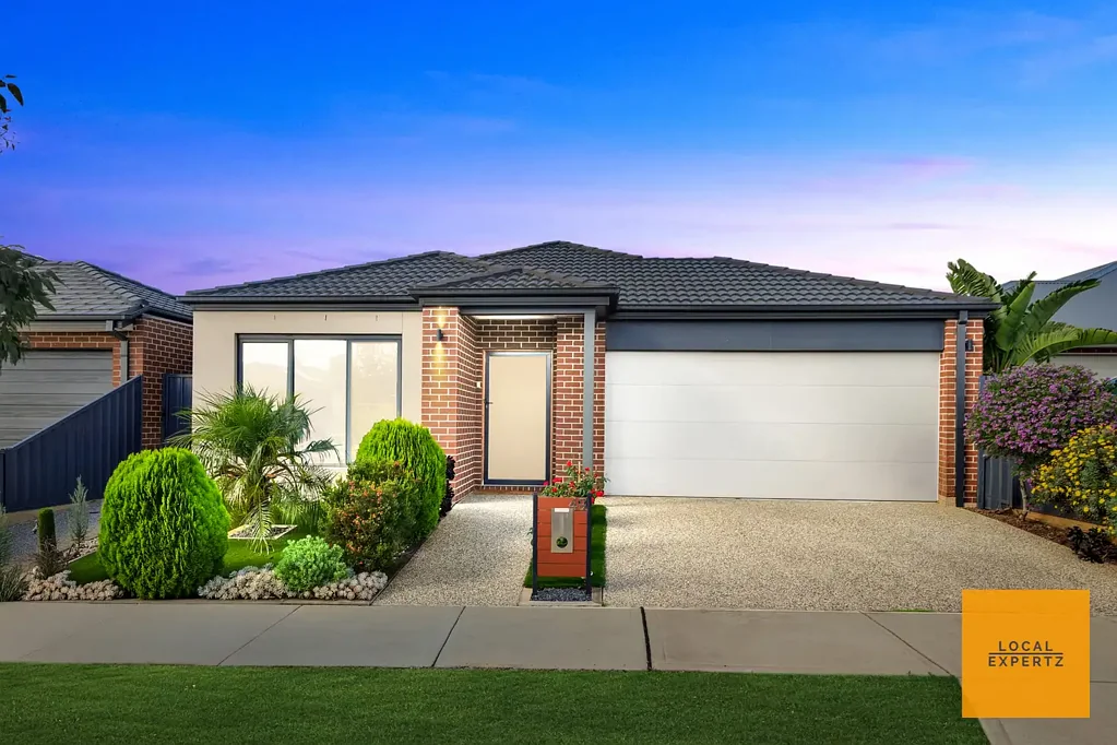 49 Wonnangatta Crescent, Weir Views, VIC 3338
