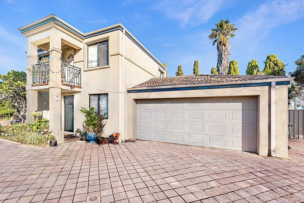 Mandurah 3房  HEART OF THE ACTION CLOSE TO FORESHORE