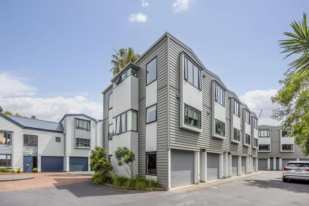 Parnell 3房  PARNELL LIVING WITH SPACE & CONVENIENCE
