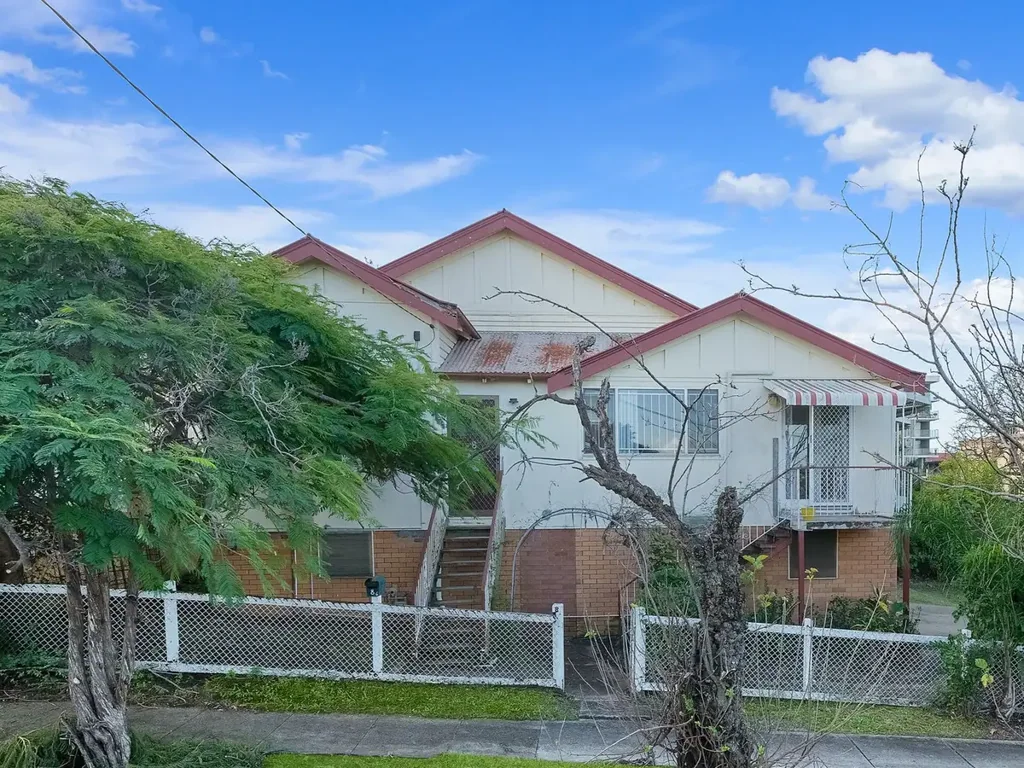 Semi Detached Duplex | Value renting