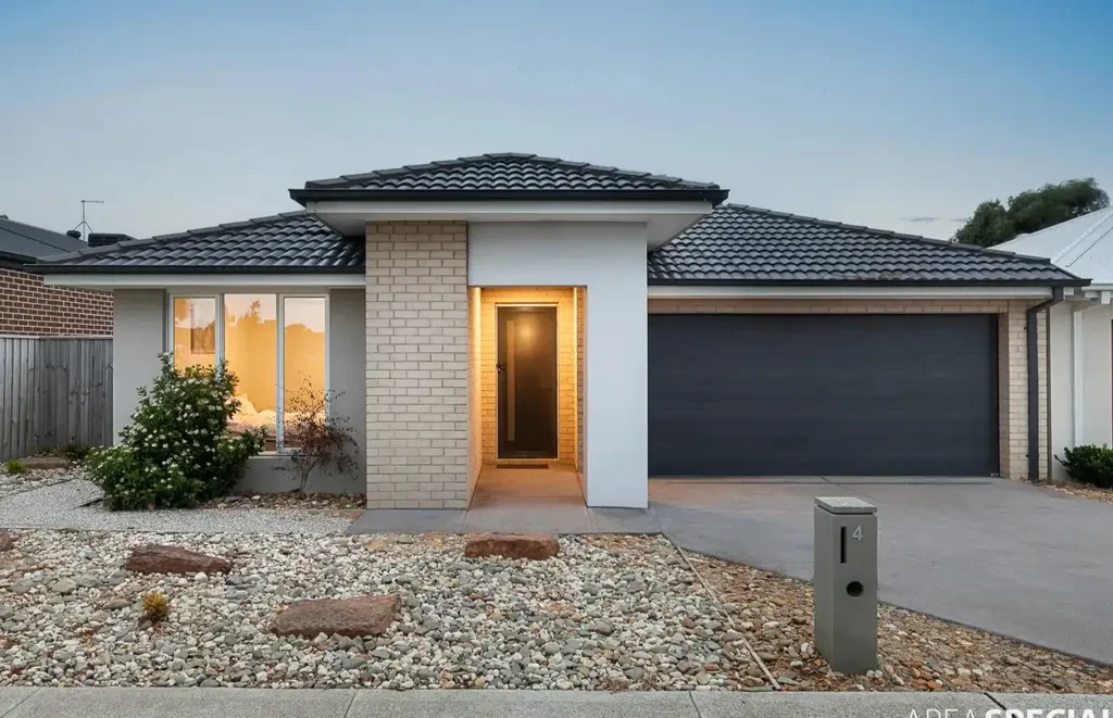 Specious 4 bedroom available for rent!!!