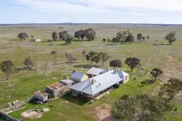 2212 Kappawanta Road, Elliston