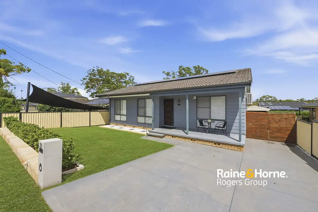 Family-Friendly Home with Modern Comforts - Shared Access with Future Granny Flat