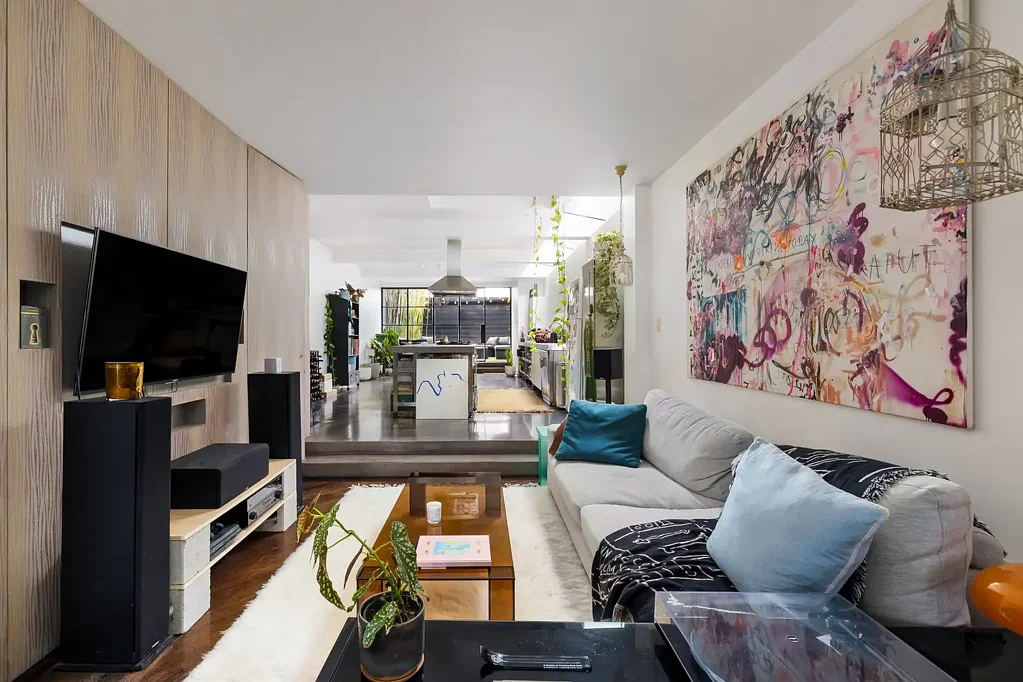 1 Holdsworth Street, Newtown, NSW 2042