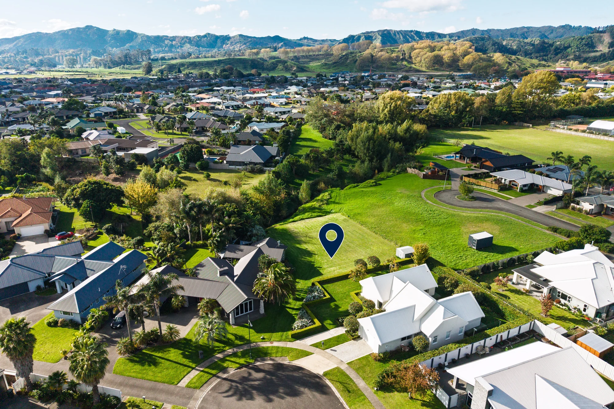 Riverdale  Premium position, peace and privacy